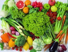 必知!千万不能生吃的10种常见食物